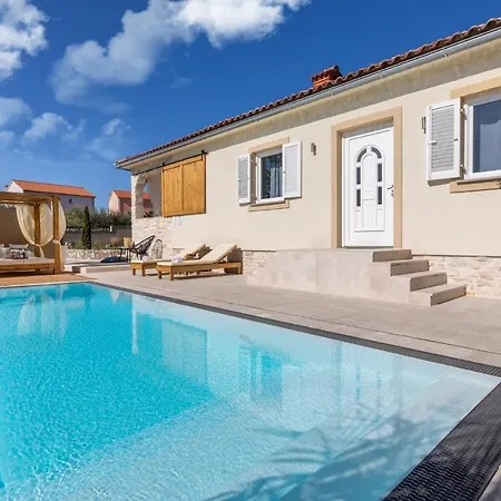 Вилла Luna Zupanje