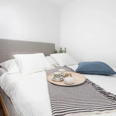 Luna Вилла Zupanje